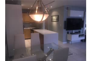 3020 NE 16th Ave, Oakland Park, FL 33334, Sold 12/13/21