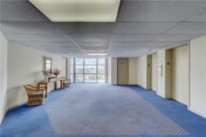 2841 N Ocean Blvd, Fort Lauderdale, FL 33308, Sold 03/25/22