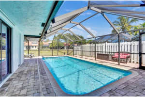 6673 Hollandaire Dr W, Boca Raton, FL 33433, Sold 11/23/21