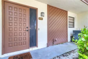 880 NW 47th St, Pompano Beach, FL 33064, Sold 01/10/22