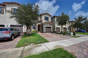 4829 NW 59th St, Tamarac, FL 33319, Sold 11/24/21