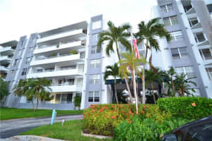 1080 94th St, Bay Harbor Islands, FL 33154, Sold 01/27/22