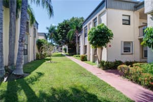 265 SE 10th St #12c, Deerfield Beach, FL 33441, Sold 12/30/21