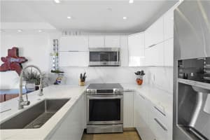 1900 S Ocean Blvd #6j, Pompano Beach, FL 33062, Sold 12/27/21