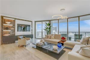 100 E Las Olas Blvd #2401, Fort Lauderdale, FL 33301, Sold 11/22/21