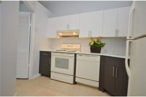 741 NW 47th St, Pompano Beach, FL 33064, Sold 12/20/21