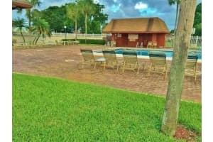 5535 N Lakewood Cir, Margate, FL 33063, Sold 01/13/22