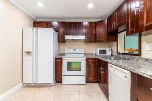 6301 N University Dr, Tamarac, FL 33321, Sold 02/04/22