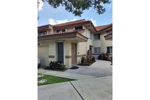 9327 NW 9th Pl, Plantation, FL 33324, Sold 12/22/21