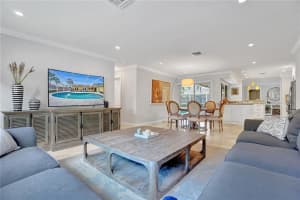 38 Fort Royal Isle, Fort Lauderdale, FL 33308, Sold 12/20/21