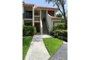 5552 Courtyard Dr, Margate, FL 33063, Sold 02/04/22