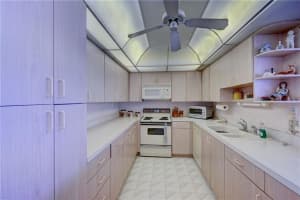 525 N Ocean Blvd, Pompano Beach, FL 33062, Sold 12/01/21