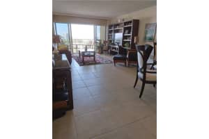 1200 Hibiscus Ave, Pompano Beach, FL 33062, Sold 12/08/21