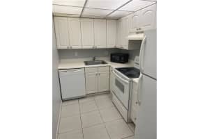 622 NW 13th St, Boca Raton, FL 33486, Sold 11/05/21