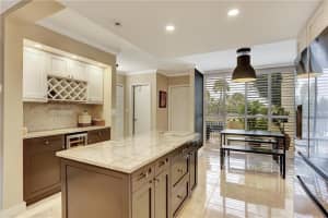 1100 SE 5th Ct, Pompano Beach, FL 33060, Sold 12/17/21