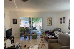 760 SE 2nd Ave, Deerfield Beach, FL 33441, Sold 12/01/21