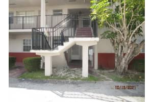 20490 NW 7th Ave APT 8, Miami, FL 33169, Sold 02/03/22
