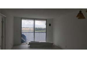 8710 Sherman Cir N, Miramar, FL 33025, Sold 12/01/21
