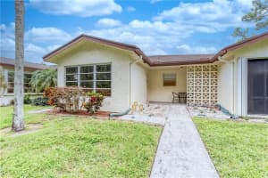 5300 Nesting Way, Delray Beach, FL 33484, Sold 12/29/21