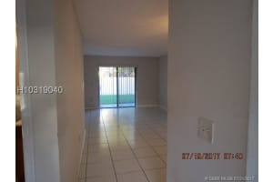 104 NW 93rd Ave, Pembroke Pines, FL 33024, Sold 12/03/21
