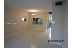 104 NW 93rd Ave, Pembroke Pines, FL 33024, Sold 12/03/21