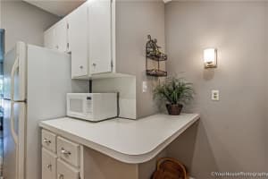 2181 NE 67th St, Fort Lauderdale, FL 33308, Sold 01/18/22
