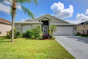 1035 Salmon Isle, Greenacres, FL 33413, Sold 12/10/21