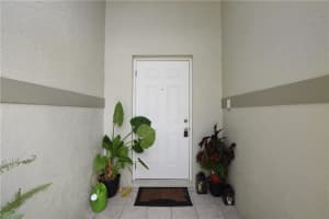 1035 Salmon Isle, Greenacres, FL 33413, Sold 12/10/21