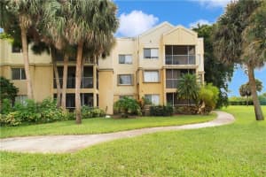 5720 Rock Island Rd, Tamarac, FL 33319, Sold 12/02/21