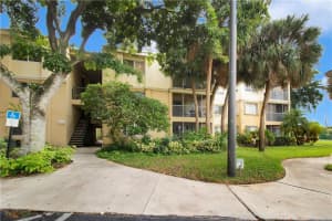 5720 Rock Island Rd, Tamarac, FL 33319, Sold 12/02/21