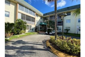 5180 E Sabal Palm Blvd, Tamarac, FL 33319, Sold 12/06/21