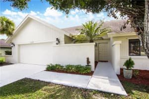 1298 NW 14th St, Boca Raton, FL 33486, Sold 12/17/21