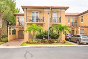 6941 Julia Gardens Dr, Coconut Creek, FL 33073, Sold 12/17/21