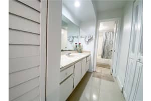 6193 Rock Island Rd, Tamarac, FL 33319, Sold 01/26/22