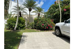 4585 NW 3rd Dr, Delray Beach, FL 33445, Sold 12/15/21