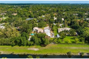 5251 NW 80th Terrace, Parkland, FL 33067, Sold 01/21/22