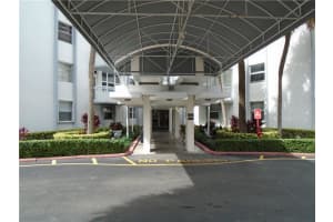 1913 S Ocean Dr, Hallandale Beach, FL 33009, Sold 11/30/21