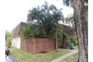 5819 Swordfish Ct, Tamarac, FL 33319, Sold 02/25/22