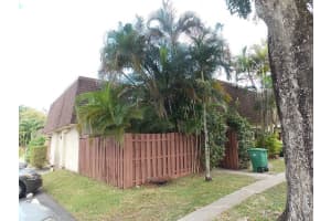 5819 Swordfish Ct, Tamarac, FL 33319, Sold 02/25/22