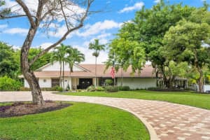 6770 NW 84th Ave, Parkland, FL 33067, Sold 08/01/22