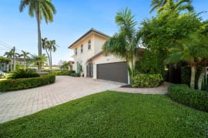 4821 NE 28th Ave, Lighthouse Point, FL 33064, Sold 03/29/22
