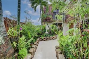 1201 SW 120th Way, Davie, FL 33325, Sold 12/30/21