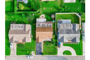 9407 NW 81st Manor, Tamarac, FL 33321, Sold 12/17/21