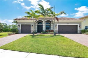 8741 S Miralago Way, Parkland, FL 33076, Sold 12/23/21