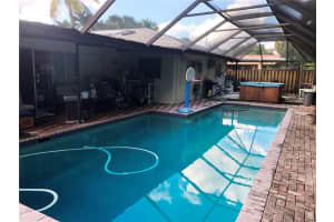 658 NW 7th Ave, Boca Raton, FL 33486, Sold 04/25/22