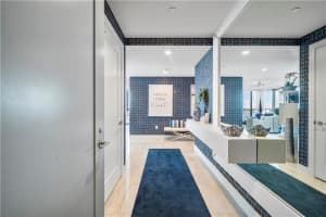 100 E Las Olas Blvd #2401, Fort Lauderdale, FL 33301, Sold 02/01/22