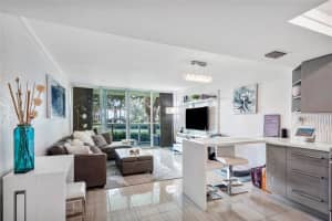 333 NE 21st Ave, Deerfield Beach, FL 33441, Sold 12/20/21