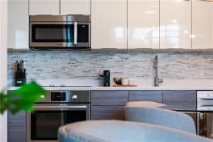 1010 SW 2nd Ave, Miami, FL 33130, Sold 01/07/22