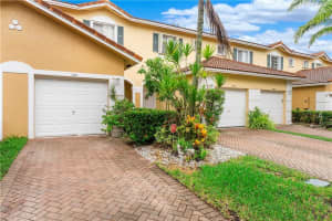 7911 Tuscany Dr, Tamarac, FL 33321, Sold 01/21/22