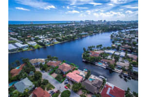 2224 NE 17th Ct, Fort Lauderdale, FL 33305, Sold 04/21/22
